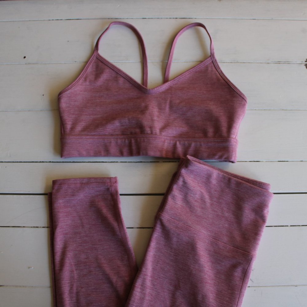 GAP Baby Pink Matching Work Out Set (Leggings and Sports Bra), Size XS